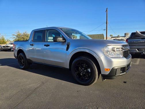 2022 Ford Maverick XL