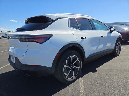 2026 Chevrolet Equinox EV LT 2