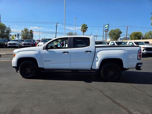 2022 GMC Canyon Elevation Standard