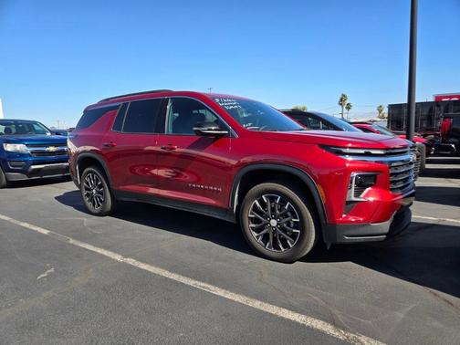 Radiant Red 2025 Chevrolet Traverse LT