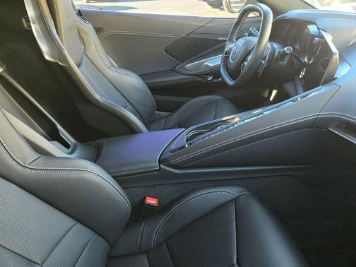 2023 Chevrolet Corvette Stingray w/1LT