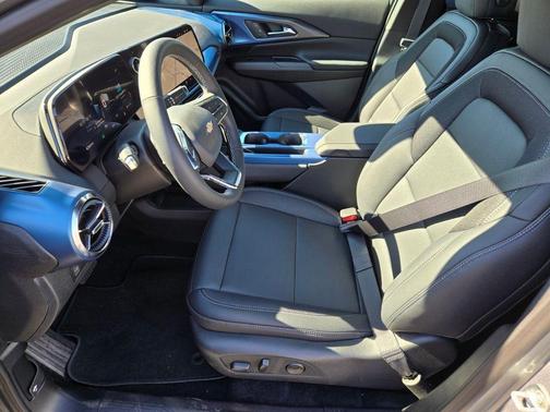 2026 Chevrolet Equinox EV LT 2