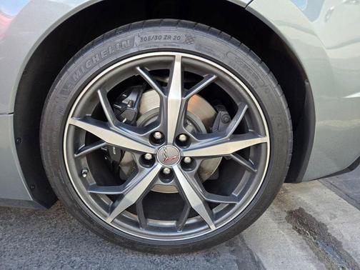 2023 Chevrolet Corvette Stingray w/2LT