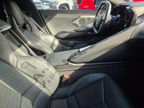 2023 Chevrolet Corvette Stingray w/2LT