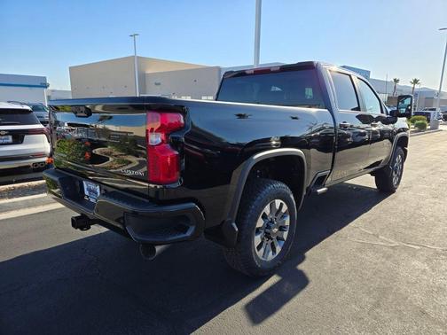 Black 2026 Chevrolet Silverado 2500 Custom
