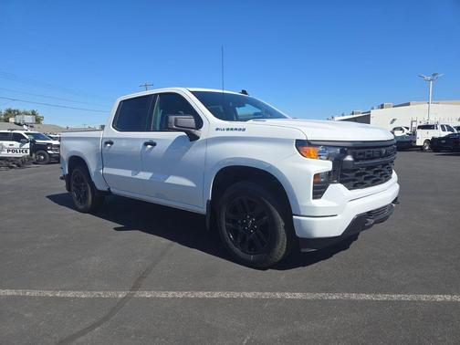 2025 Chevrolet Silverado 1500 Custom