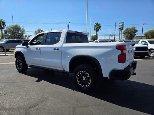 2025 Chevrolet Silverado 1500 ZR2