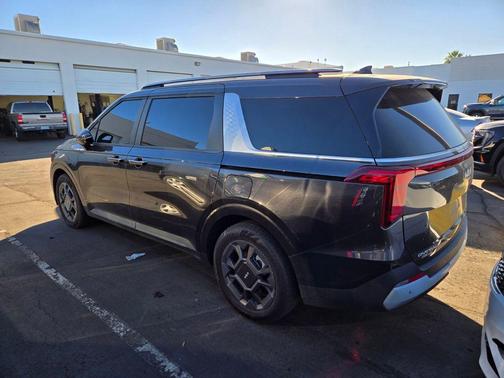 2025 Kia Carnival Hybrid EX