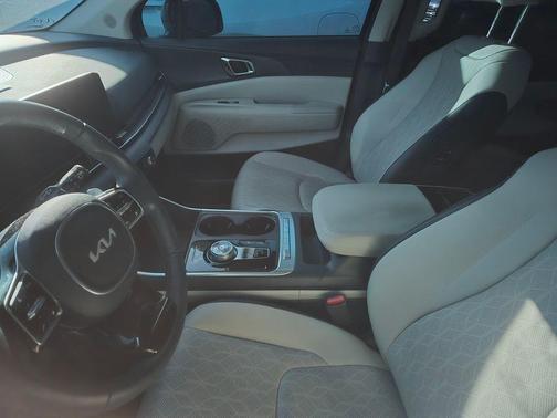 2025 Kia Carnival Hybrid EX