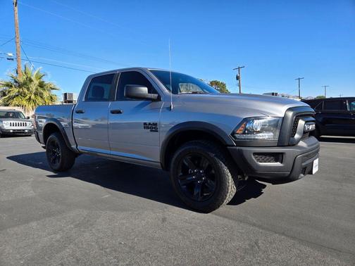2024 RAM 1500 Classic SLT