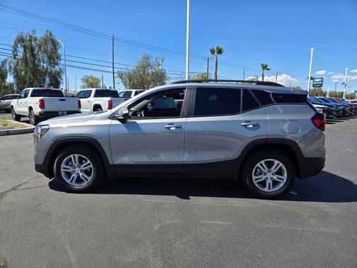 Sterling 2023 GMC Terrain SLE