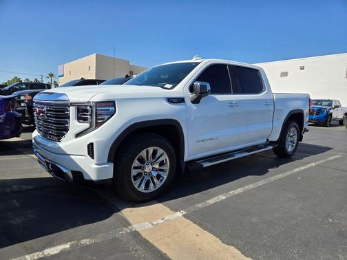 Summit White 2024 GMC Sierra 1500 Denali