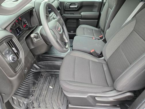 2025 GMC Sierra 2500 Pro
