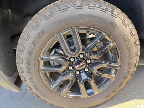 Sterling 2026 GMC Sierra 1500 Elevation