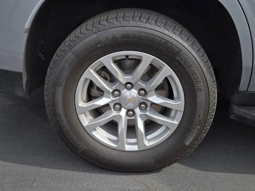 Sterling Gray Metallic 2023 Chevrolet Tahoe LS