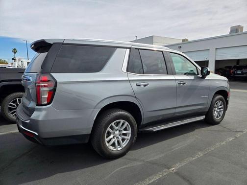 Sterling Gray Metallic 2023 Chevrolet Tahoe LS