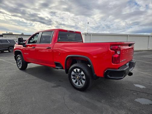 2025 Chevrolet Silverado 2500 Custom