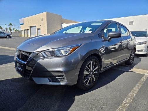 Gun Metallic 2021 Nissan Versa 1.6 SV