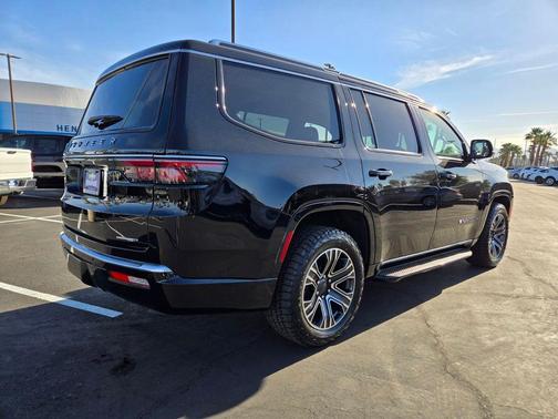 Diamond Black 2023 Jeep Wagoneer Series II