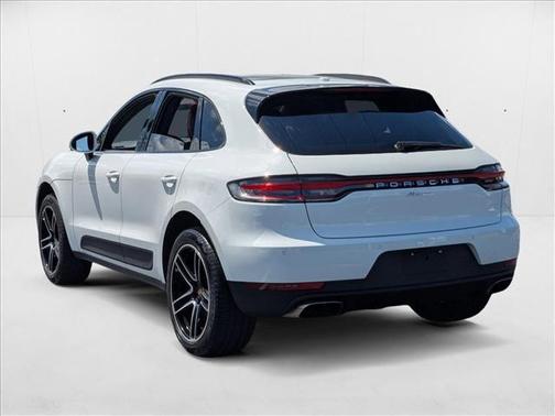 2021 Porsche Macan AWD