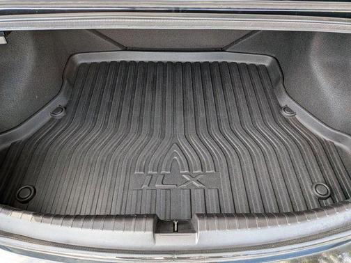 2014 Acura ILX 2.0L w/Premium Package