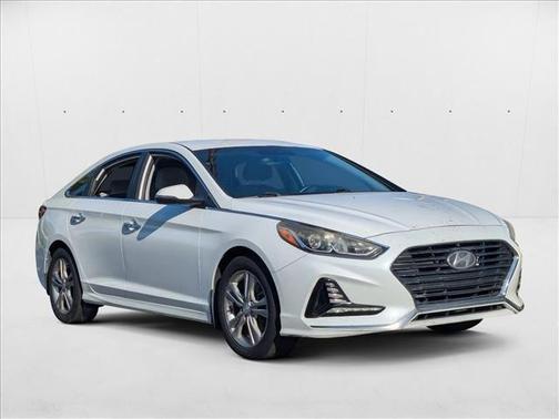 2018 Hyundai SONATA SEL