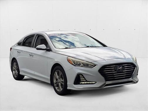 2018 Hyundai SONATA SEL
