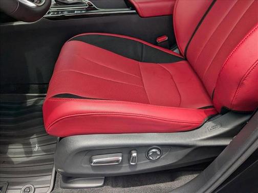 2025 Acura ADX w/A-Spec Advance Package