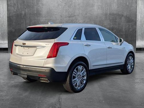 2017 Cadillac XT5 Premium Luxury
