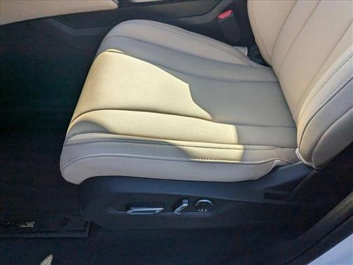 2025 Acura MDX Standard