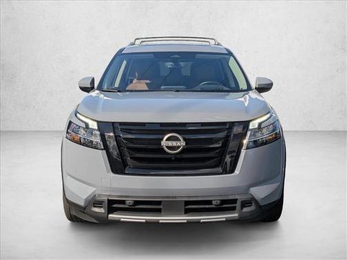 2024 Nissan Pathfinder Platinum 4WD