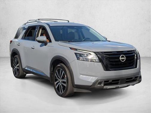 2024 Nissan Pathfinder Platinum 4WD