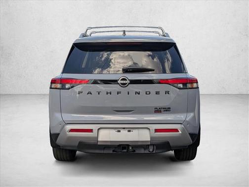 2024 Nissan Pathfinder Platinum 4WD