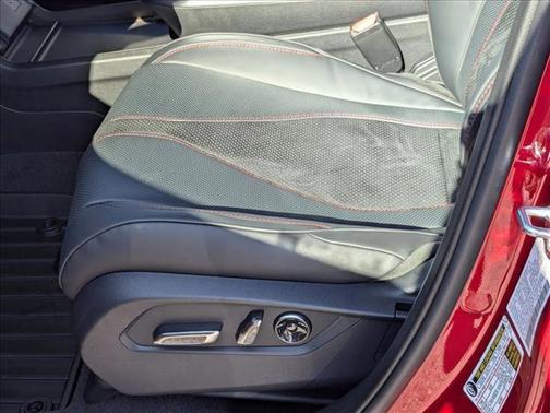 Performance Red Pearl 2025 Acura RDX Base