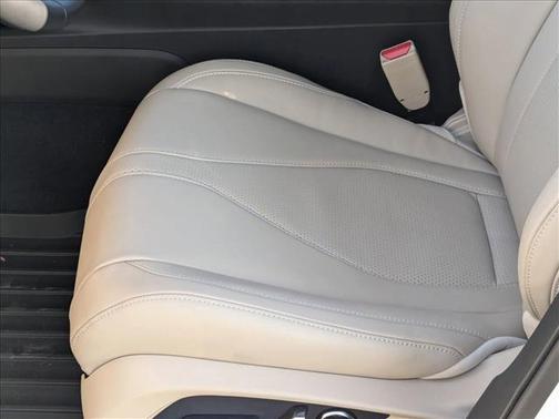 2025 Acura TLX Technology