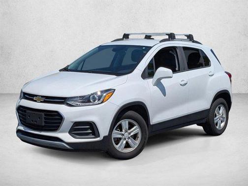 Summit White 2020 Chevrolet Trax LT