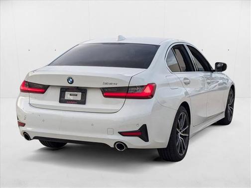 2019 BMW 330 330i