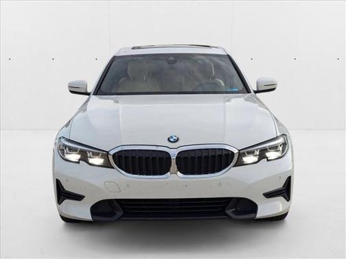 2019 BMW 330 330i