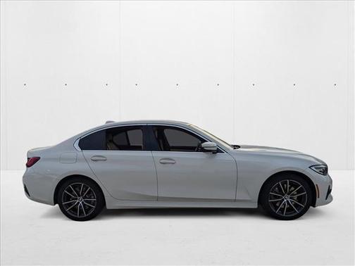 2019 BMW 330 330i