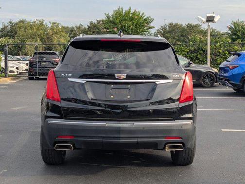 2018 Cadillac XT5 Base