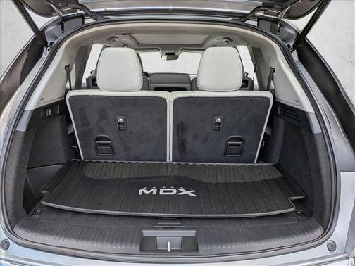 Lunar Silver Metallic 2023 Acura MDX Technology Package