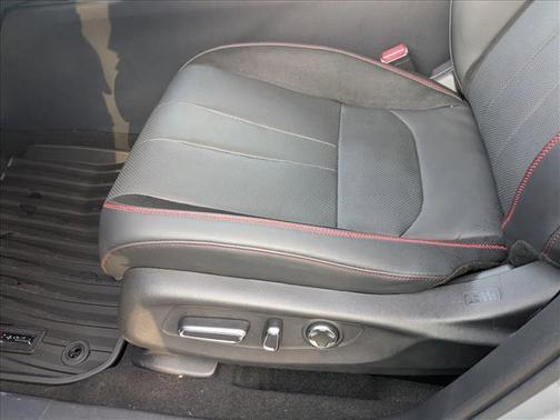 2025 Acura ADX w/A-Spec Advance Package