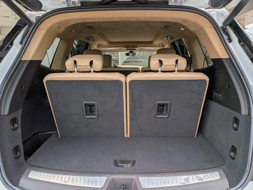 Crystal White Tric 2023 Cadillac XT6 Premium Luxury AWD