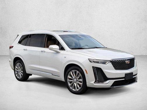 Crystal White Tric 2023 Cadillac XT6 Premium Luxury AWD