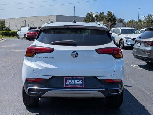 Summit White 2020 Buick Encore GX Essence