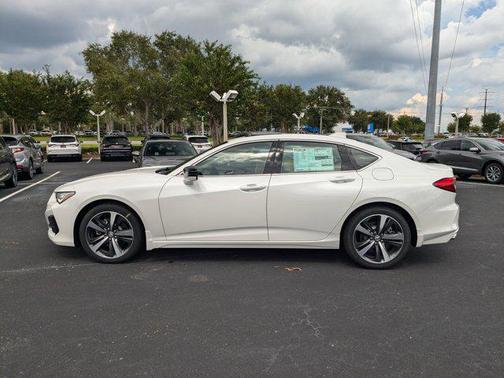 2025 Acura TLX Technology