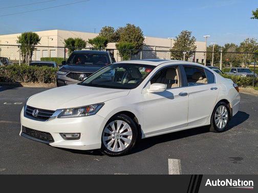 White Orchid Pearl 2013 Honda Accord EX-L