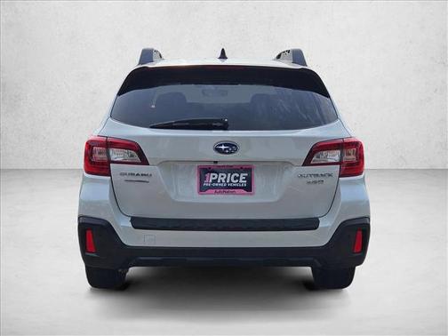 Crystal White Pearl 2019 Subaru Outback 3.6R Limited