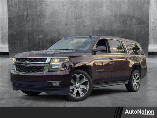 2017 Chevrolet Suburban LT