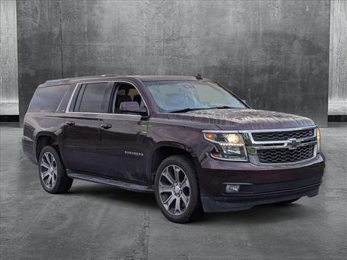 2017 Chevrolet Suburban LT